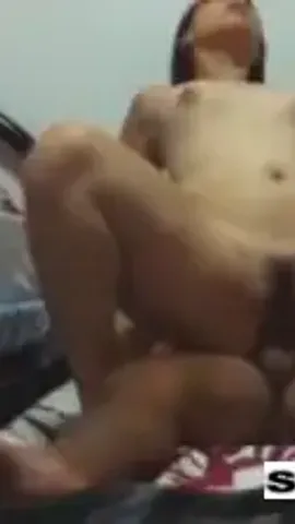 Bokep Indo Ngewe Di Ranjang Berisik Pindah Ke Lantai