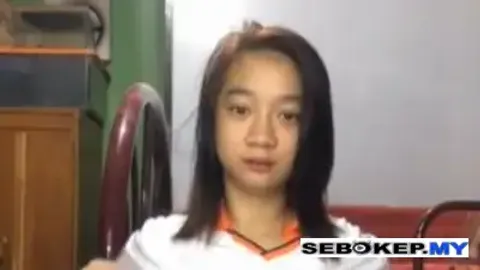 Bokep Indo Kak Rizza Kobel Memeknya Narsis Pake Kacamata Mantep