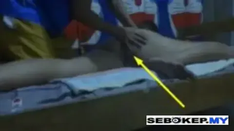 Bokep Indo Kamera Tersembunyi Pijat Bugil Seorang Binor Sampe Wikwik