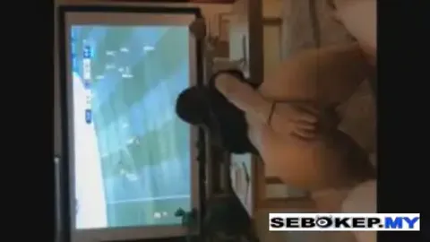 Bokep Indo Lagi Nonton Bola Dirayu Ajak Ngewe