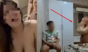 Bokep Ngewe Tepat di Depan Suami Luber Dimulut Beb